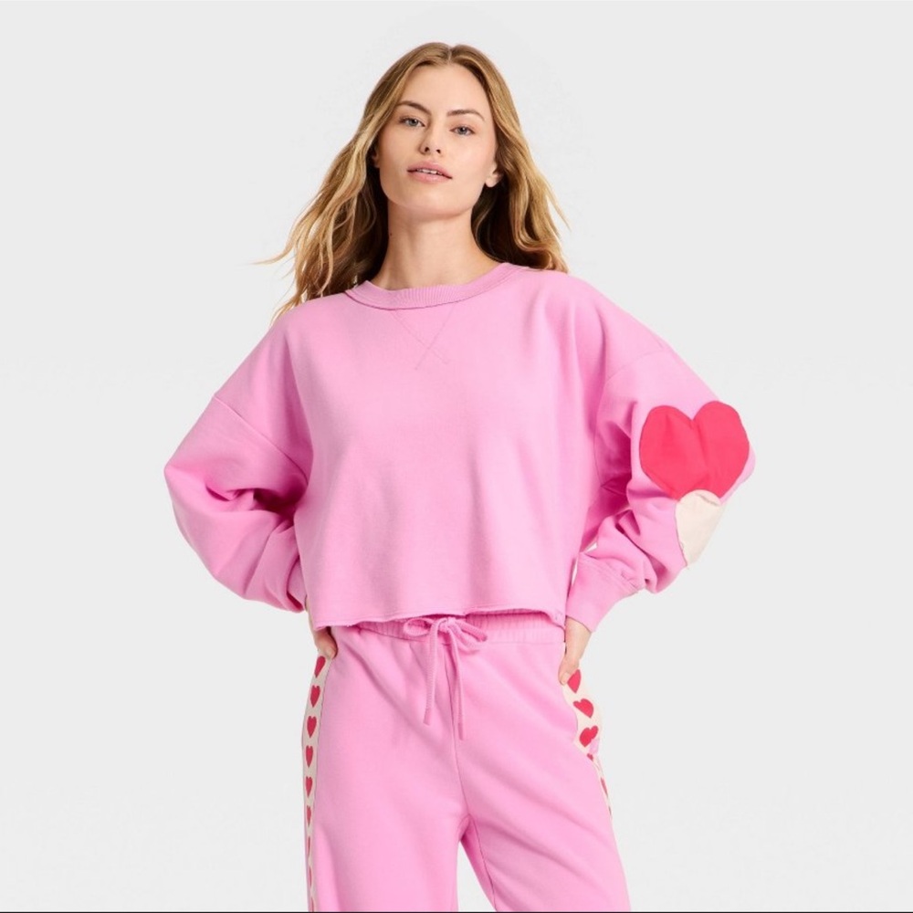 ♥️ Women's Valentine's Day Patchwork Crewneck Sweatshirt - JoyLab™ Pink M & XL